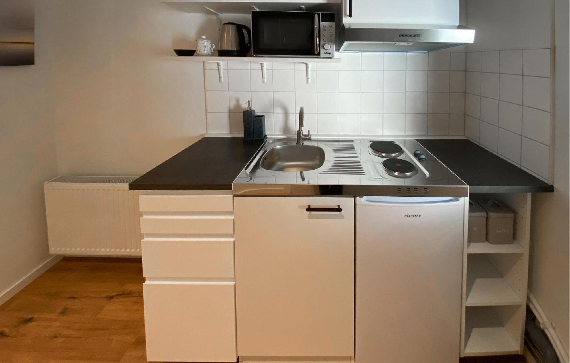 Stunning In With Kitchen